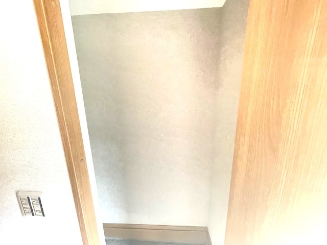 ����5
