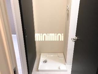 ����11