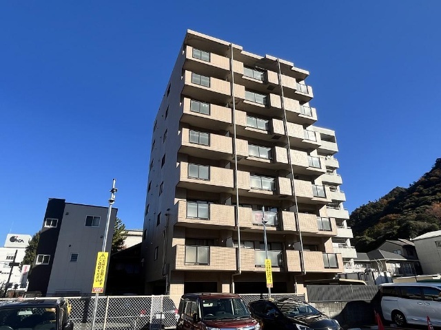 ���S���É��{���@���S�򕌉w�i�k��40���j