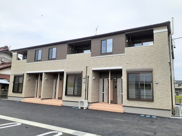 ���m���]��s���|�������|�Q�k�c�j