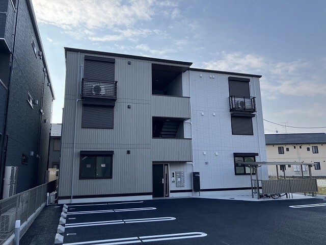 ���S���É��{���@���w�i�k��4���j