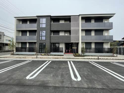 ���C���{���@��_�w�i�k��36���j