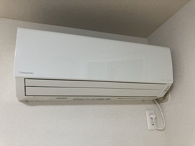����11