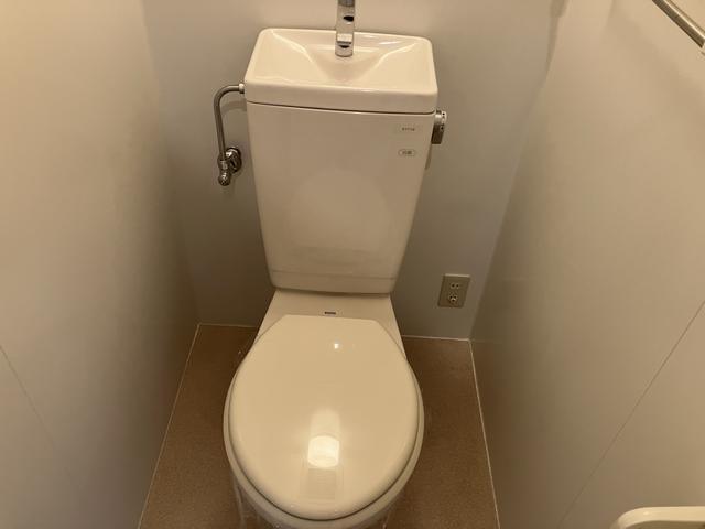 ����8