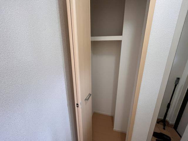 ����14