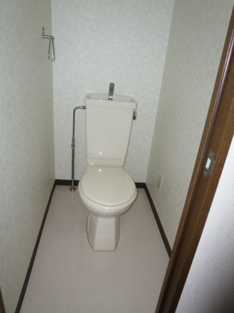 ����7