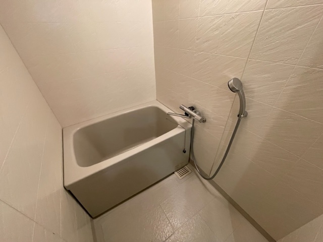 ����6