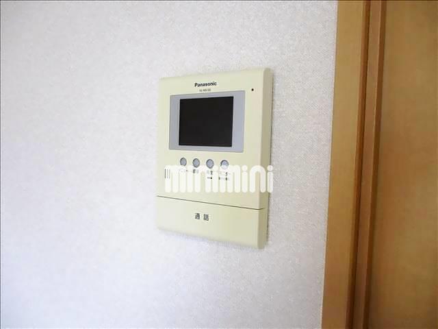 ����6
