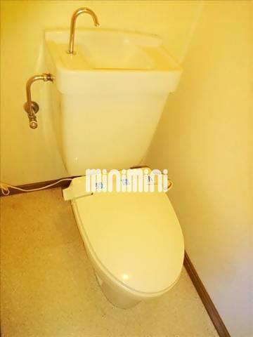 ����3