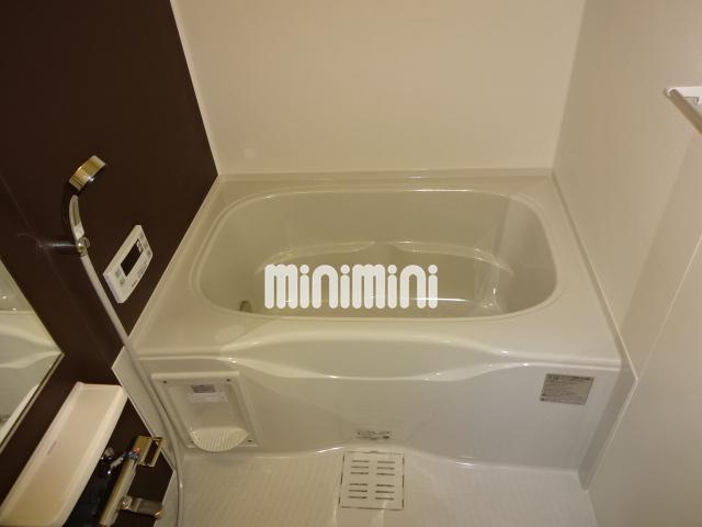 ����7