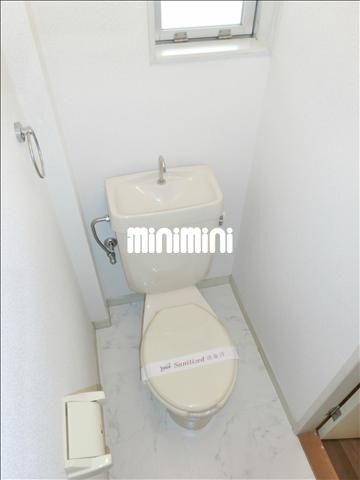 ����8