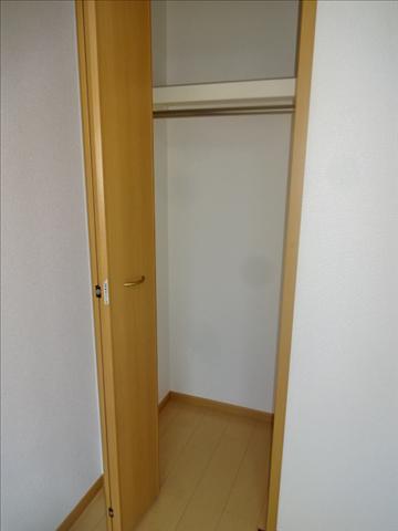 ����5