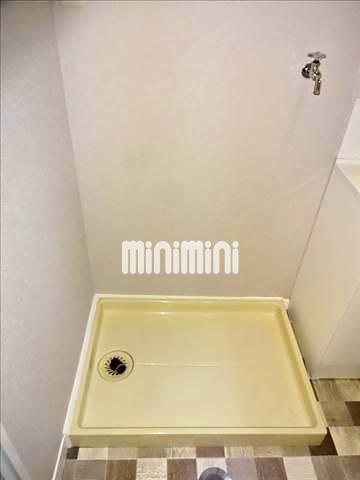 ����5