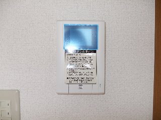 ����4