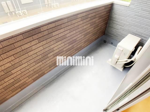 ����11