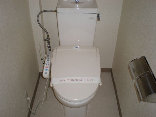 ����7