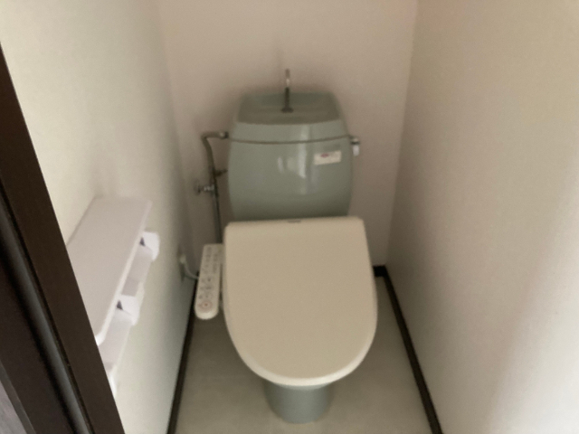����8