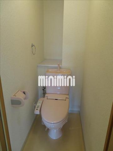 ����4