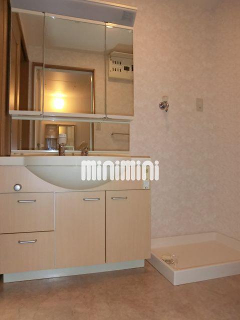 ����5