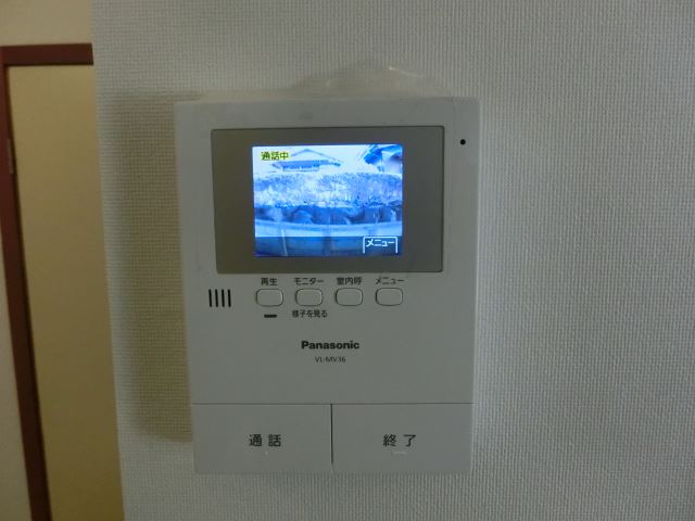 ����10