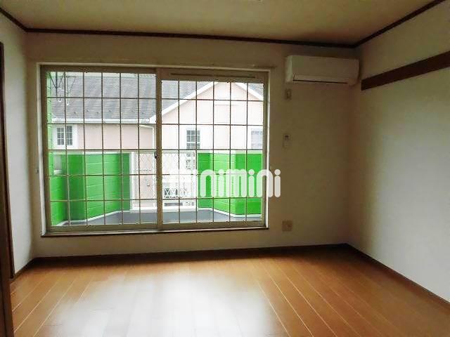 ����20