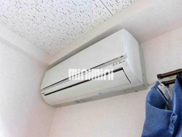 ����9