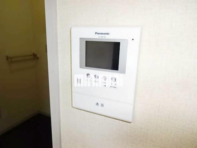 ����7