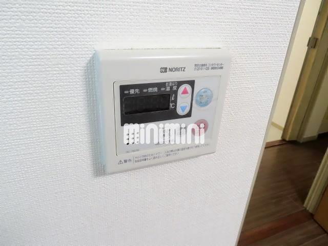 ����11