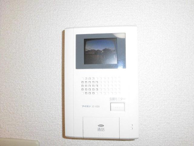 ����11