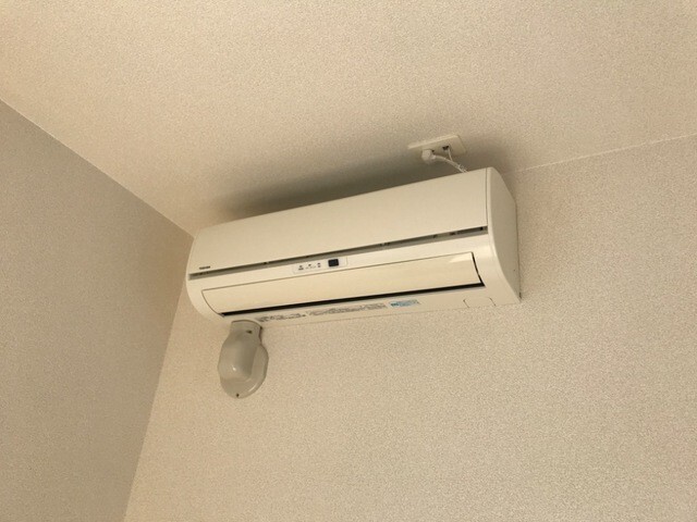 ����10
