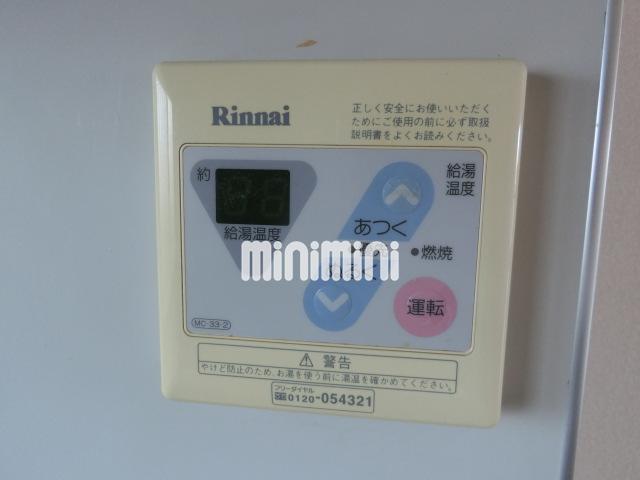 ����11