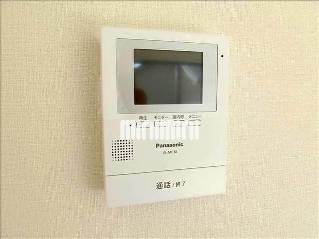 ����11