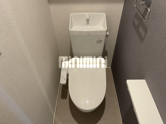 ����8