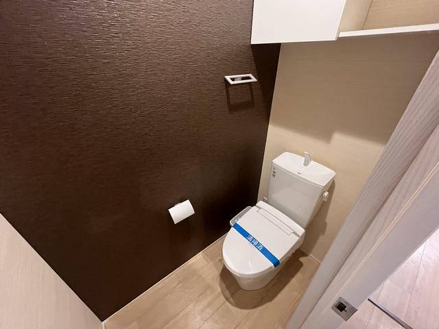 ����8