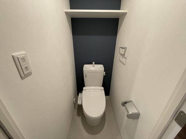 ����8