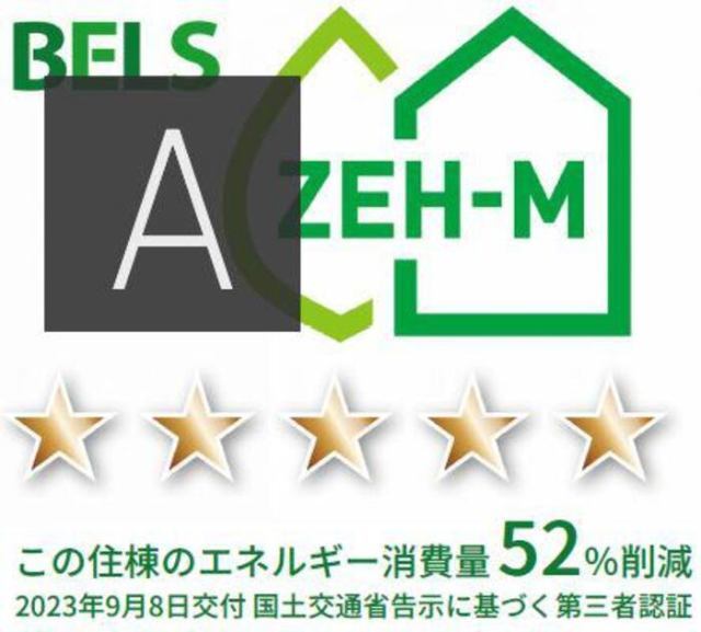 ����12