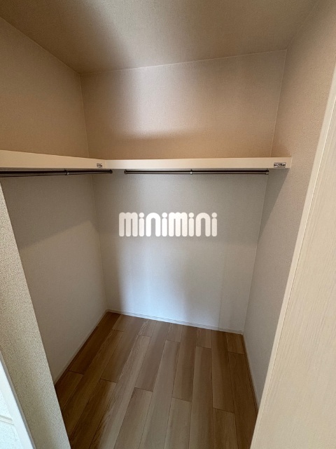 ����6