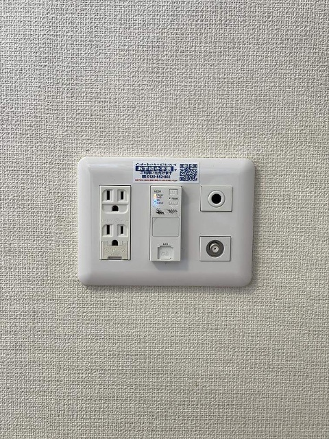 ����14