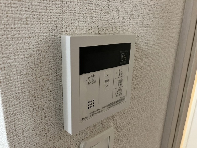 ����19