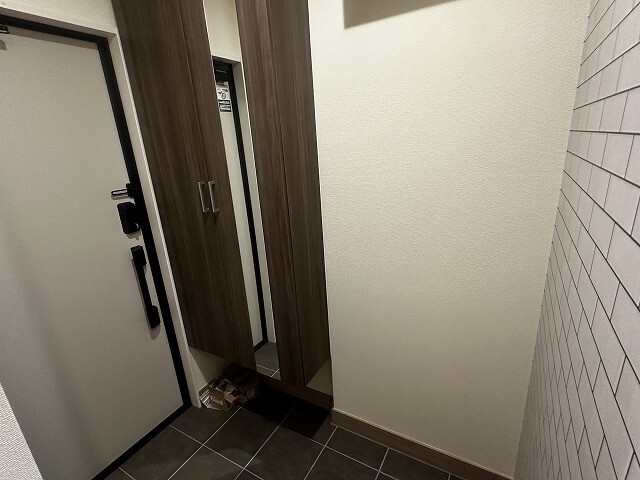 ����7