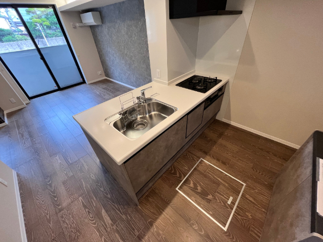 ����2