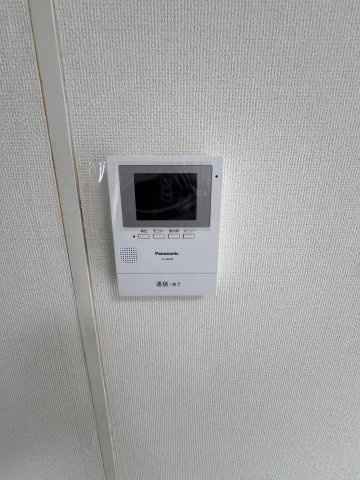 ����11