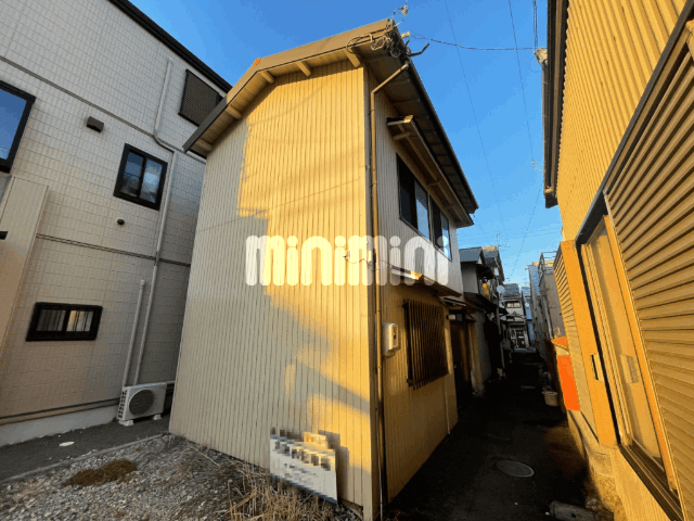 ���C���{���@�����w�i�k��20���j