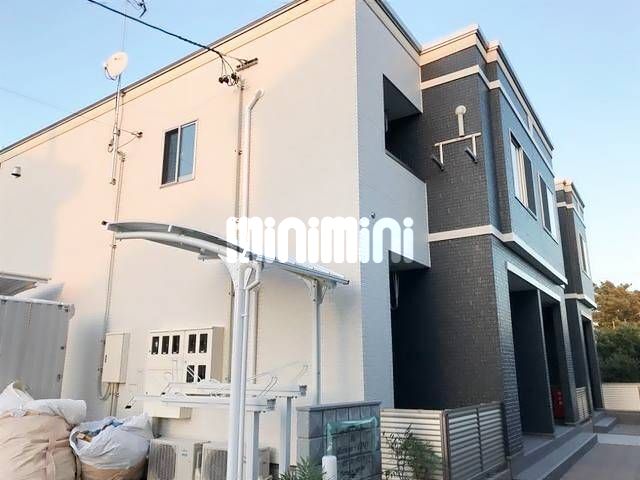 �É����É��s������O�ۂP�q