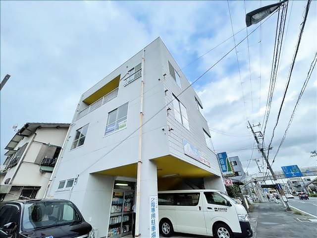 �É������Îs�]����