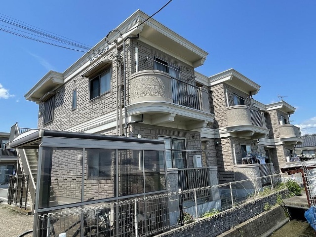 ���C���{���@�O���w�i�k��28���j