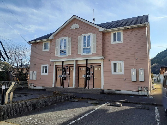 �É������}�s�����������Q�c�j