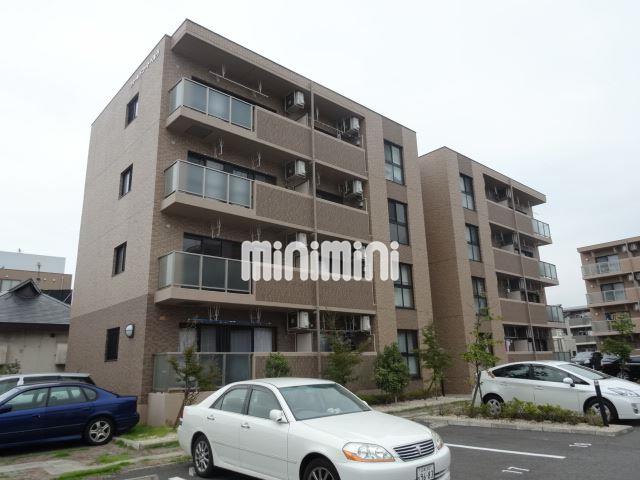 �ɓ������S���x�����@�O���L���H�w�i�k��16���j