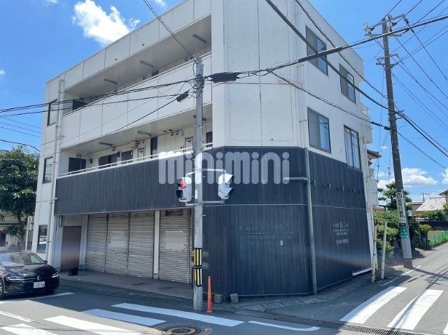 ���C���{���@�O���w�i�k��10���j