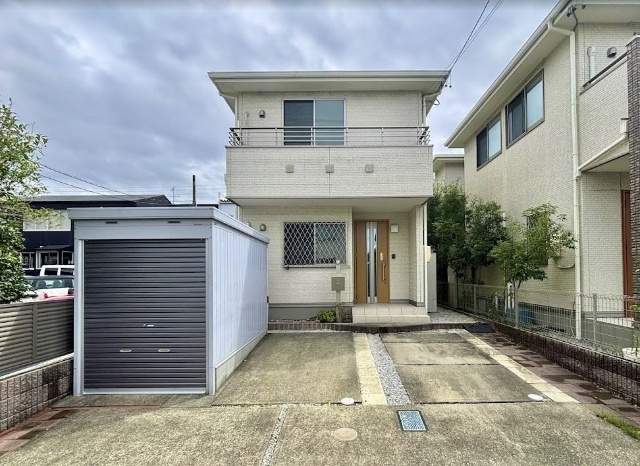 ���C���{���@�l���w�i�k��51���j